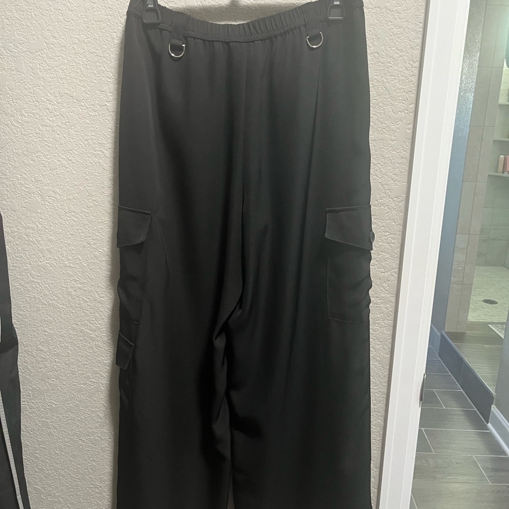 Black Cargo Pants with Relaxed Fit and Elastic Waistband